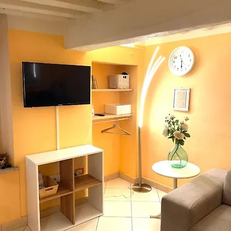 Apartamento Piazza Napoleone Sweet *