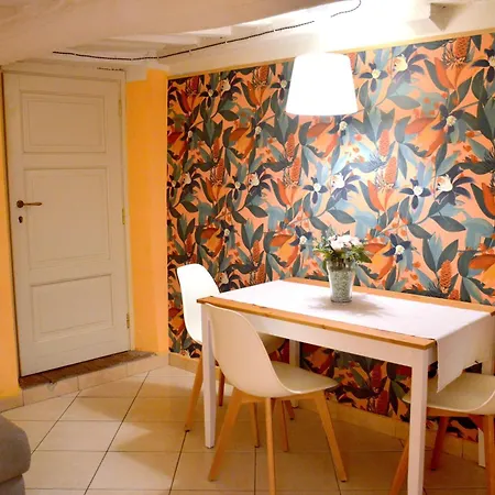 Apartment Piazza Napoleone Sweet